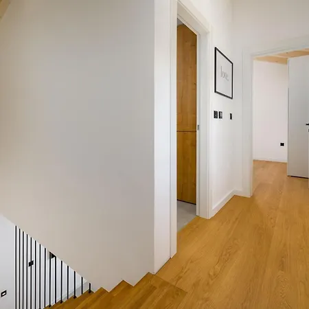 Tonka Villa